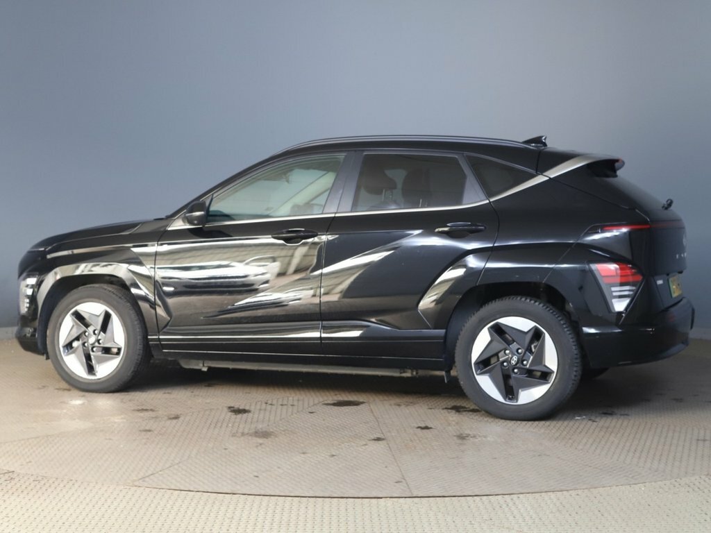 Hyundai Kona Suv Black #5