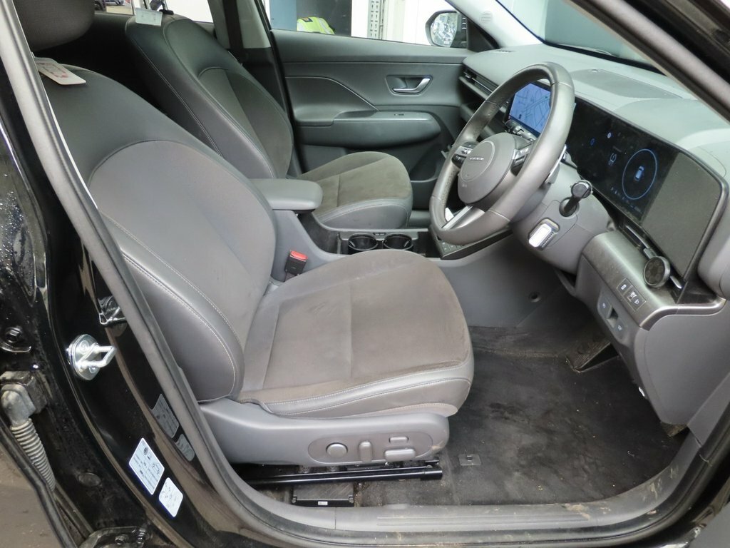 Hyundai Kona Suv Black #6