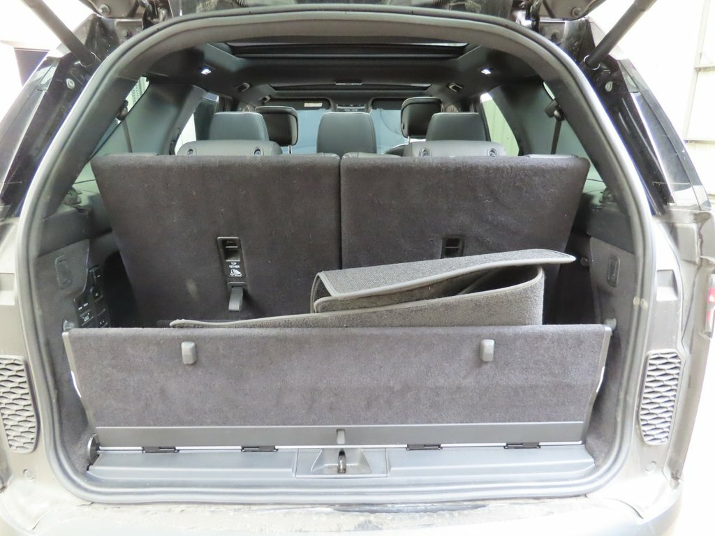 Land Rover Discovery 3.0 D300 S Station Wagon Blue #11