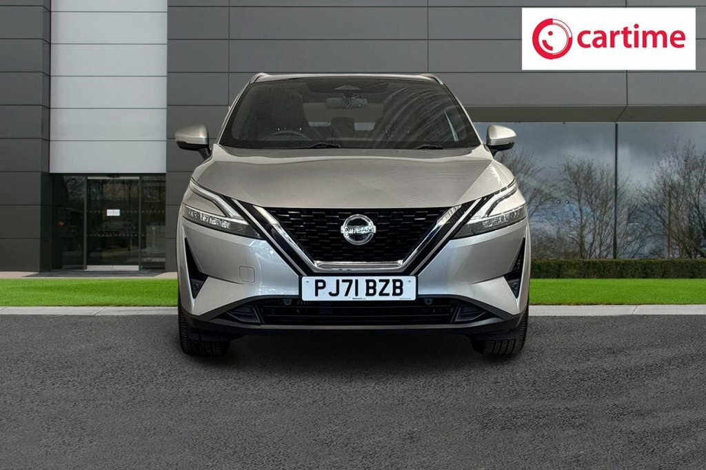 Nissan Qashqai 1.3L Tekna Silver #2