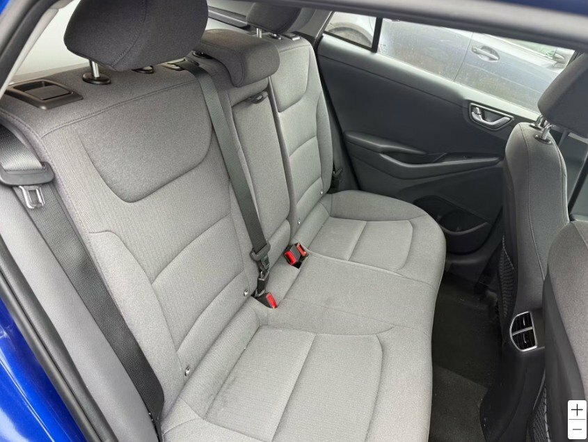 Hyundai Ioniq White #7