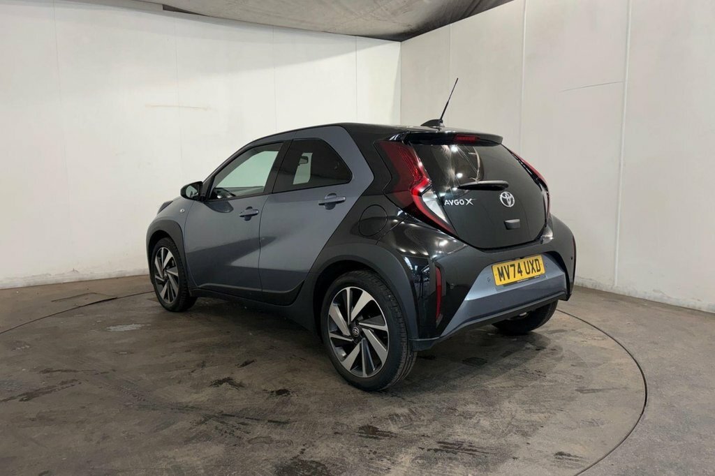 Toyota Aygo X Aygo X Edge Vvt-i Grey #3