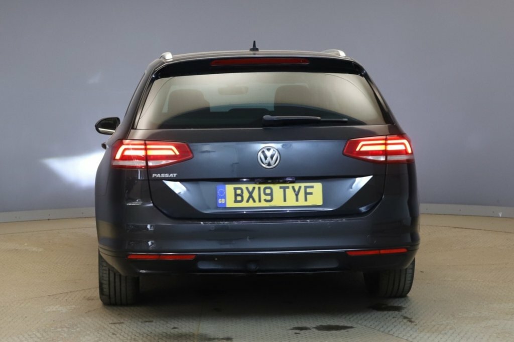 Volkswagen Passat 2L Se Business Grey #4