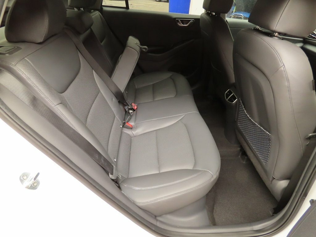 Hyundai Ioniq Ioniq Premium Bev Red #9