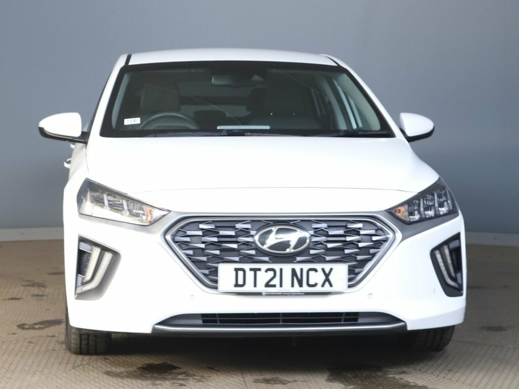 Hyundai Ioniq 1L Premium Se White #2