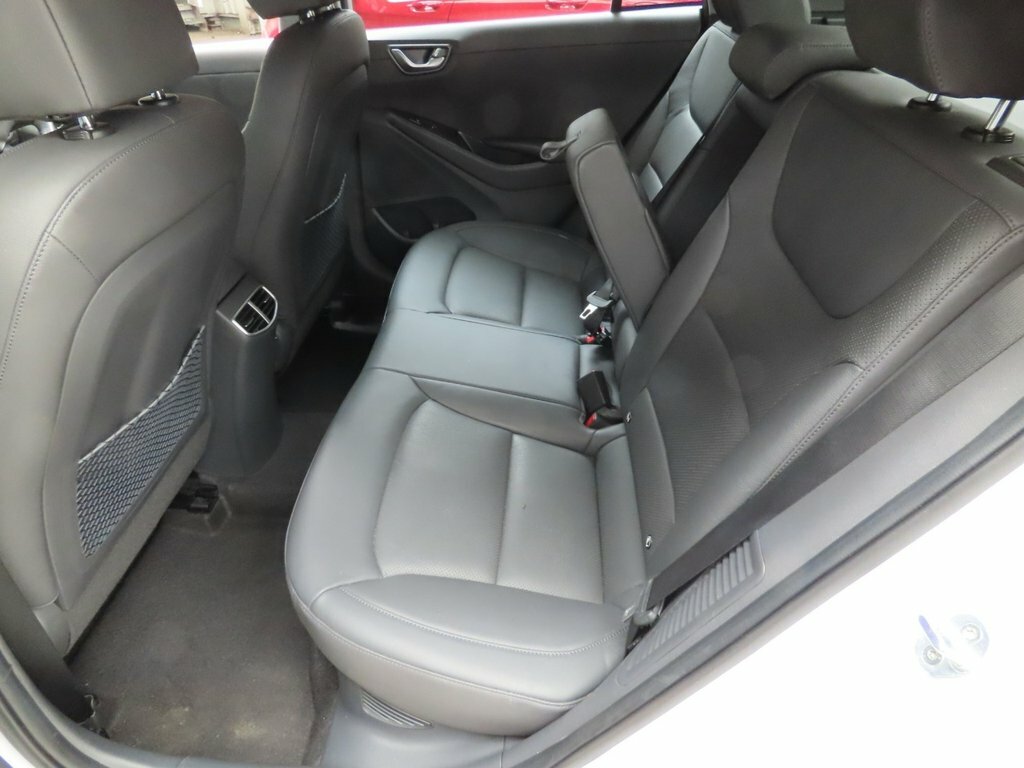 Hyundai Ioniq Ioniq Premium Bev Red #8