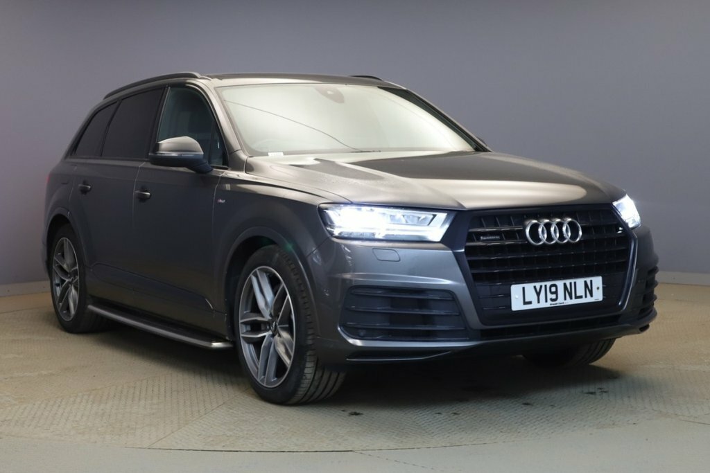Audi Q7 3L Black Edition Grey