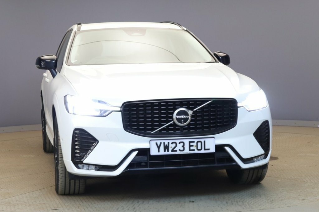 Volvo XC60 2L Plus White