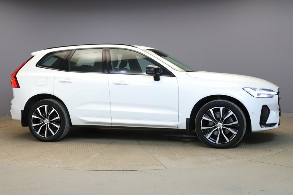 Volvo XC60 2L Plus White #3