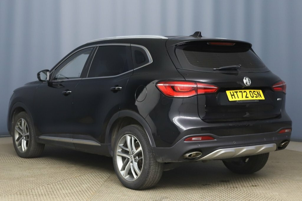 MG HS 1.5L Excite Black #5
