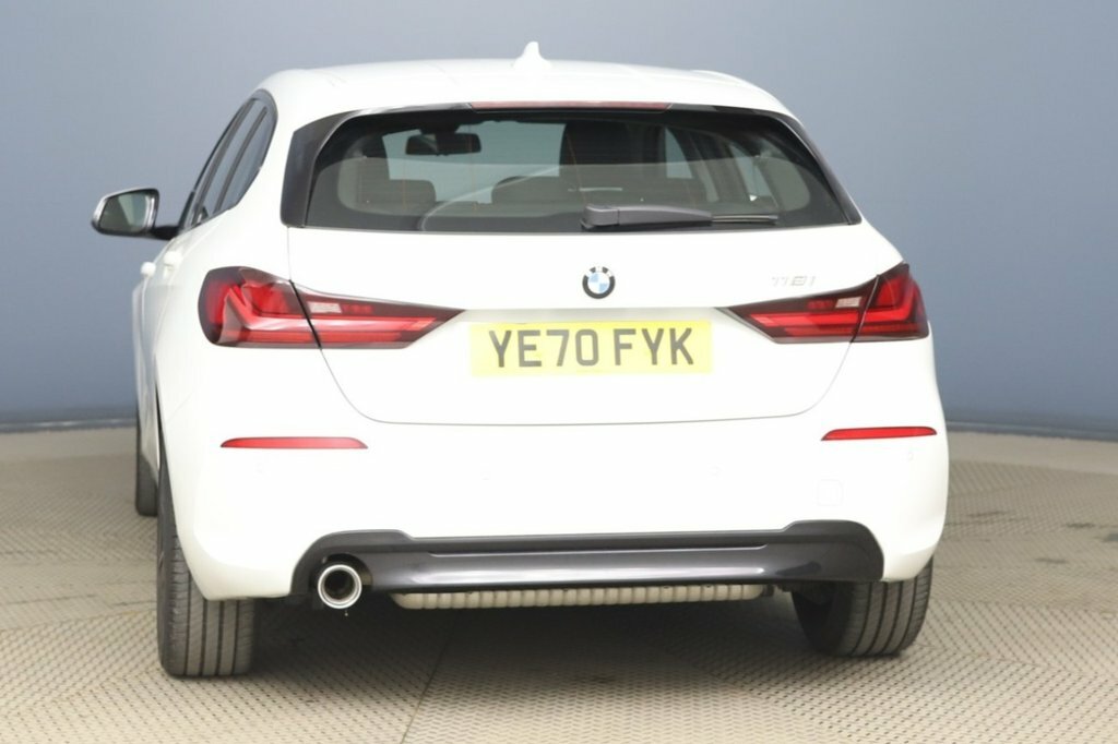 BMW 1 Series 1.5L Sport White #6