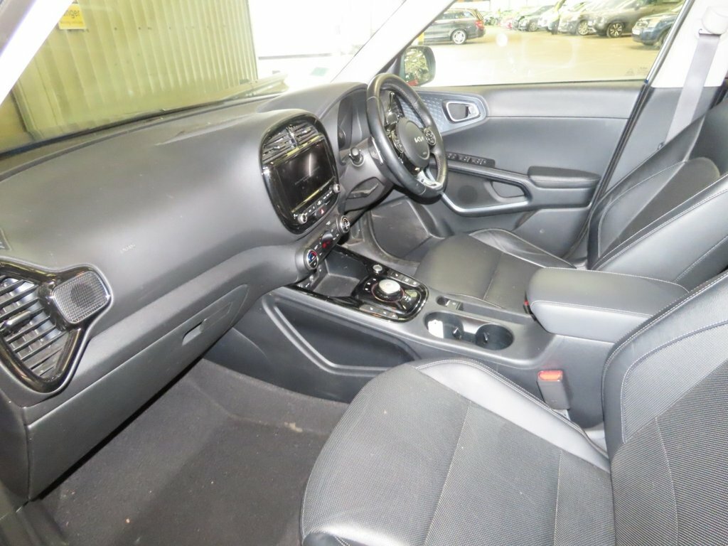 Kia Soul Soul 64Kwh Maxx Suv 201 Bhp Black #8