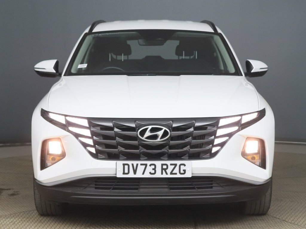 Hyundai Tucson 1.6L Se Connect White #3
