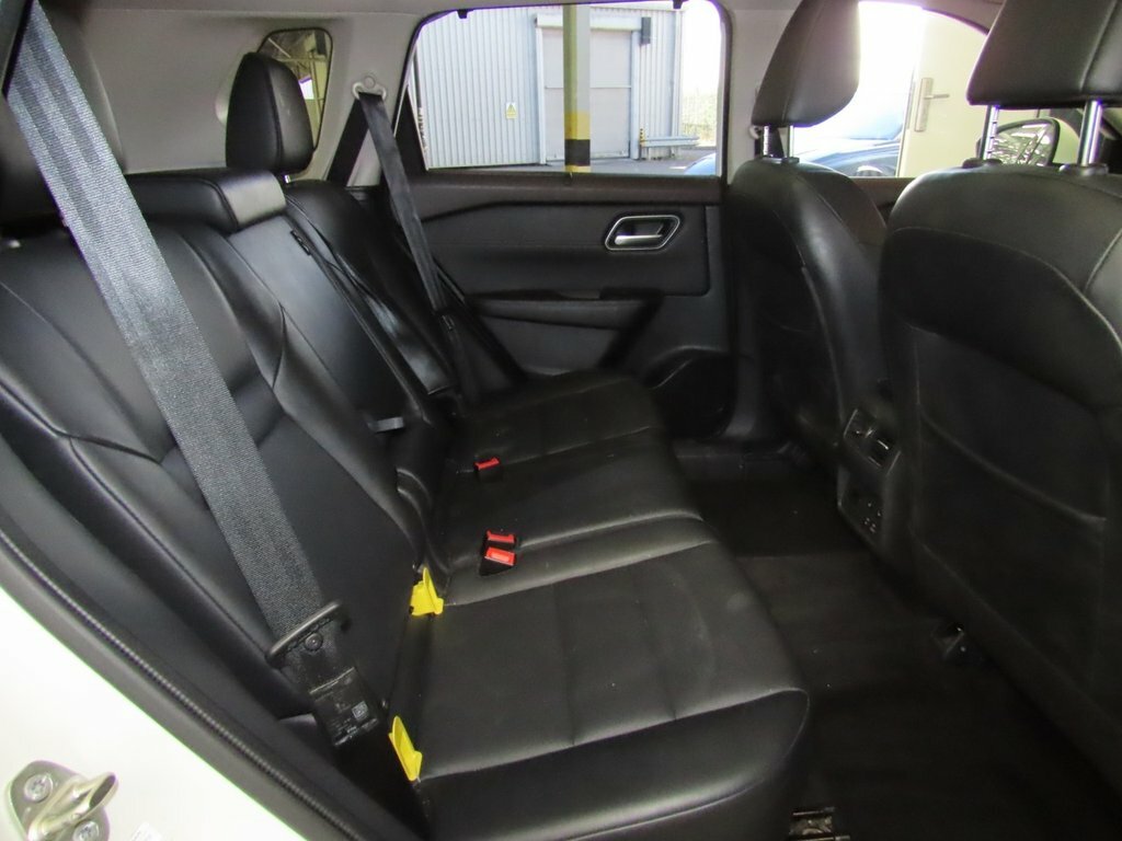Nissan X-Trail 1.5 204 E-power 2Wd Tekna With 5 Seats And Bo Silver #9
