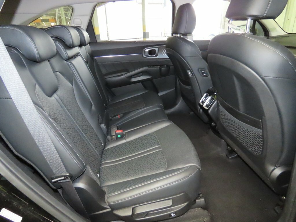 Kia Sorento 1.6 H T Gdi 2 Suv Hybrid Awd Ss White #9