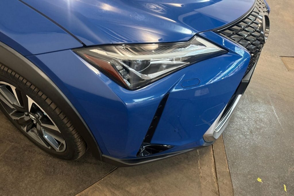Lexus UX 250H 2.0 F-sport Cvt Takumi Pack Blue #30