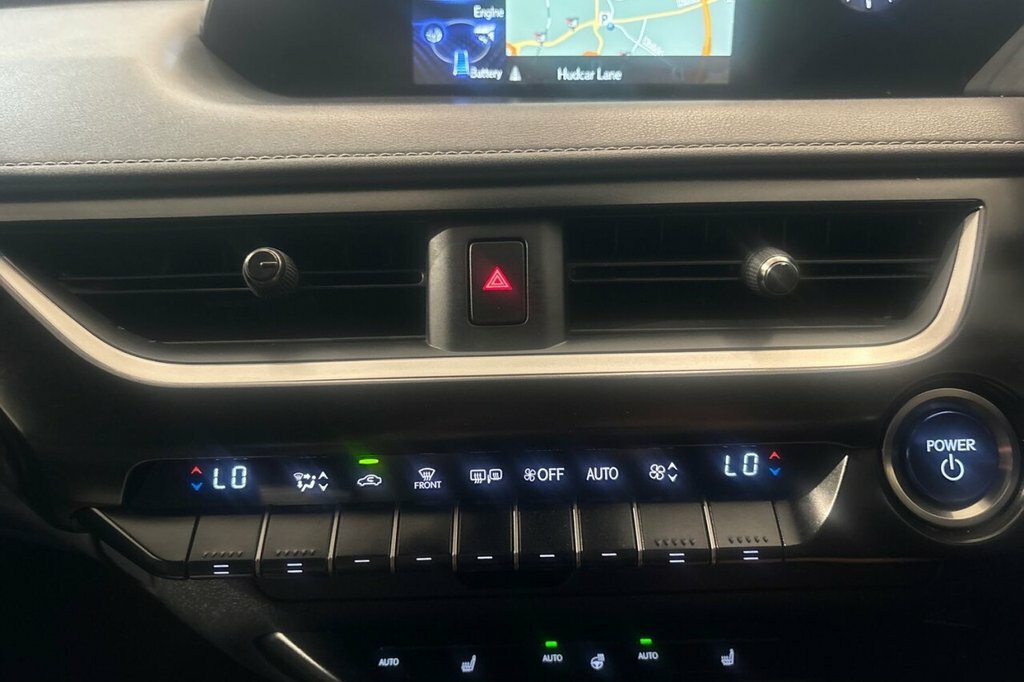 Lexus UX 250H 2.0 F-sport Cvt Takumi Pack Blue #23
