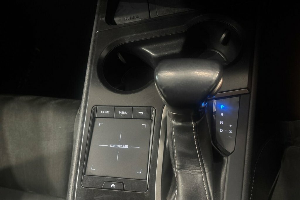 Lexus UX 250H 2.0 F-sport Cvt Takumi Pack Blue #25
