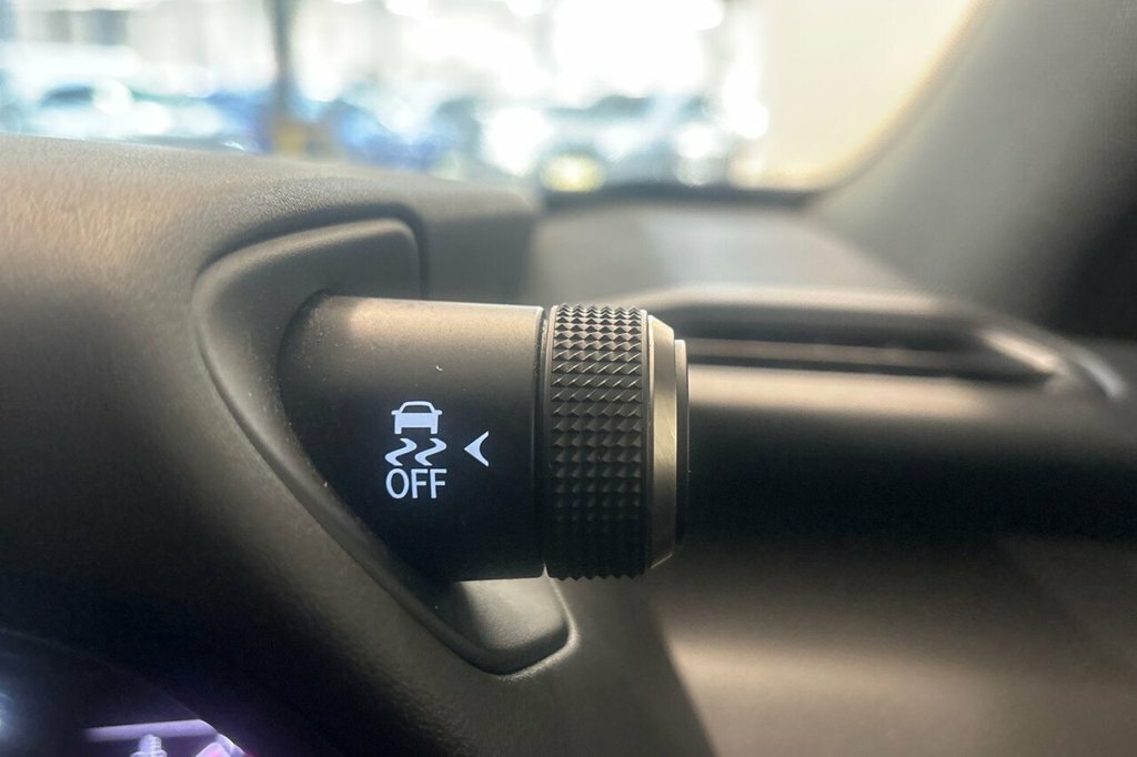 Lexus UX 250H 2.0 F-sport Cvt Takumi Pack Blue #21