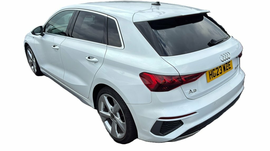 Audi A3 1L S Line White #4