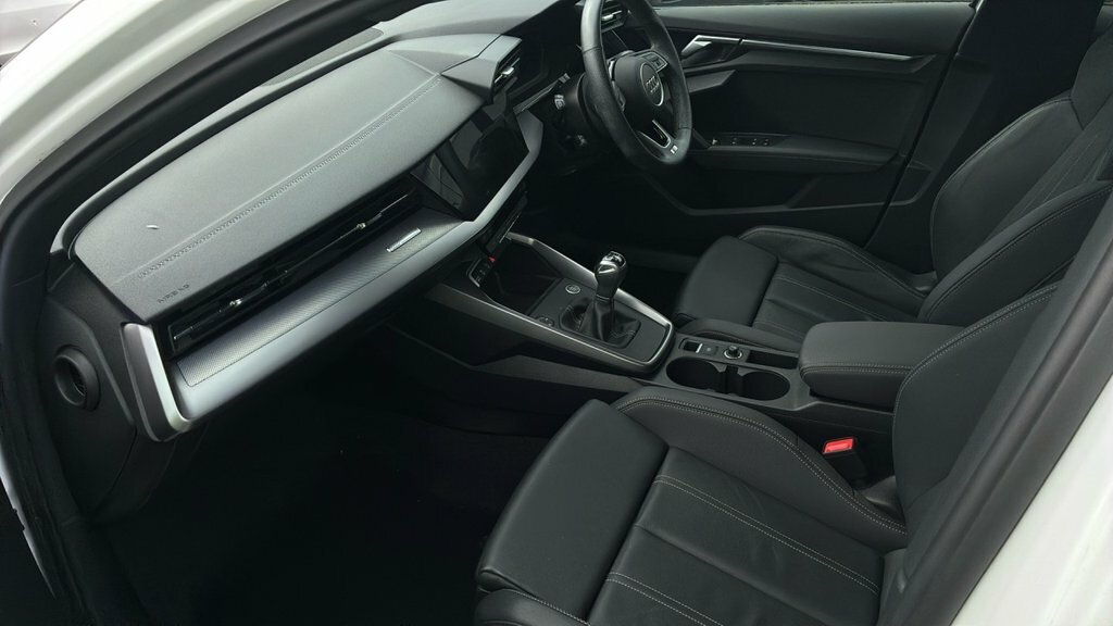 Audi A3 1L S Line White #6