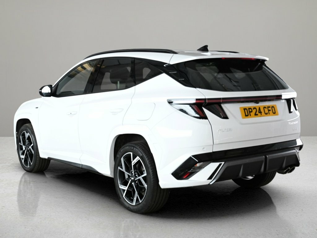 Hyundai Tucson 1.6L N Line White #4