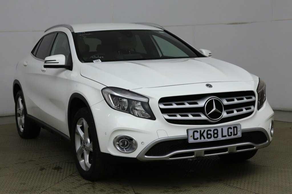 Mercedes-Benz GLA Class 1.6L Sport White