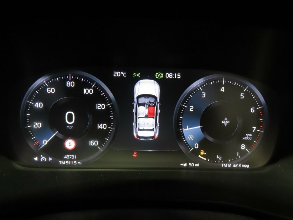 Volvo XC40 1.5 T3 163 Inscription Geartronic Silver #11