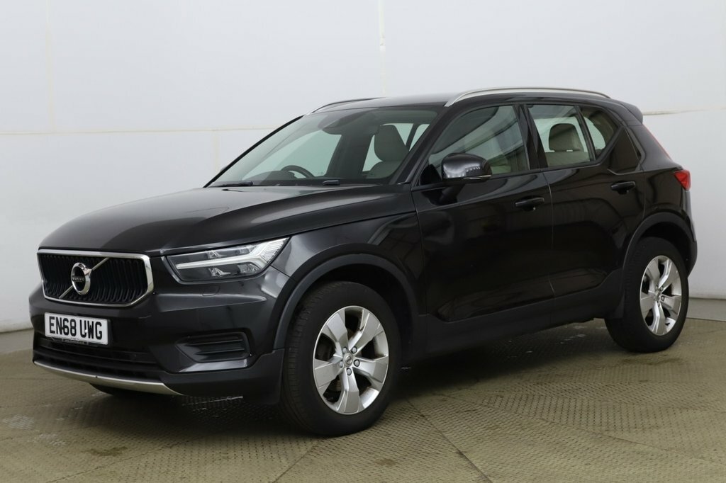Volvo XC40 1.5L Momentum Black #3