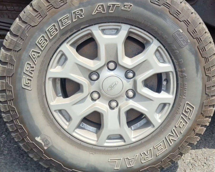 Ford Ranger 2L Xlt Red #5