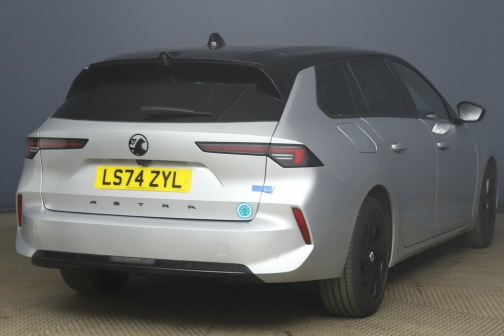 Vauxhall Astra 1.2L Gs Silver #4