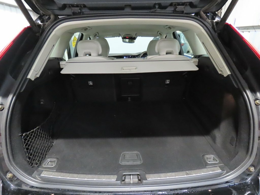 Volvo XC60 2.0 T8 390 Hybrid R Design Pro Awd G Tronic Blue #12