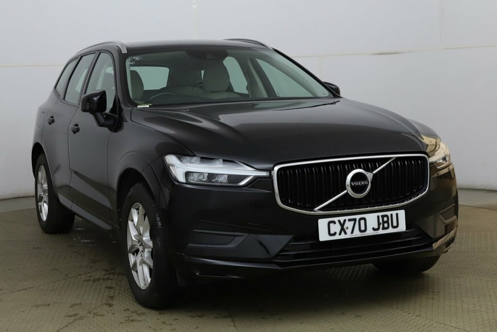 Volvo XC60 2L Momentum Black