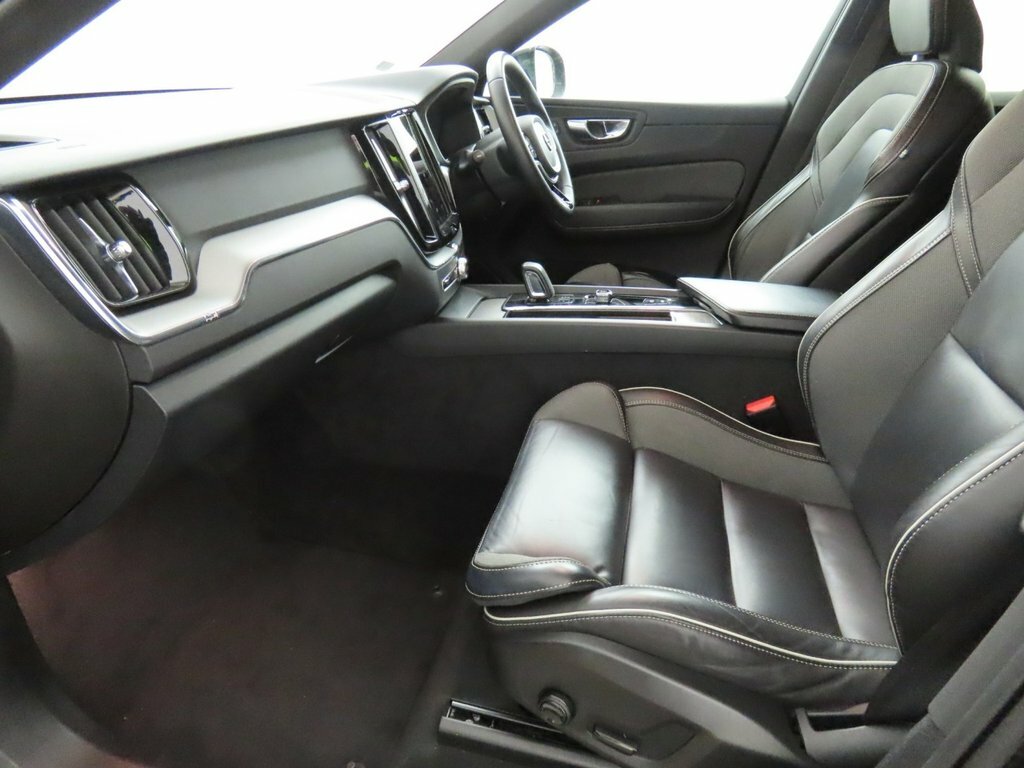 Volvo XC60 Recharge Inscription T6 Awd Plug-in Hybrid Panoram Black #7