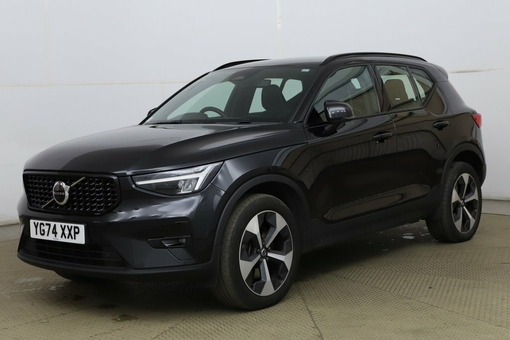 Volvo XC40 2L Plus Dark Black #2