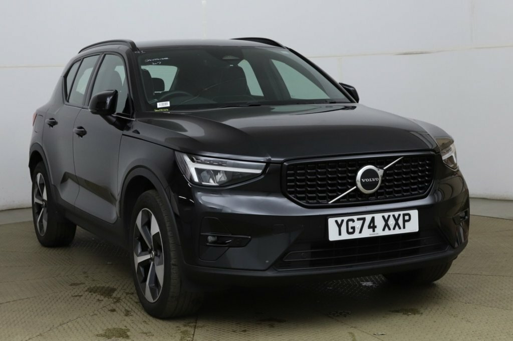 Volvo XC40 2L Plus Dark Black