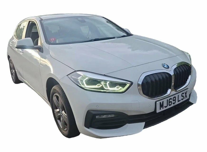 BMW 1 Series 1.5L Se White