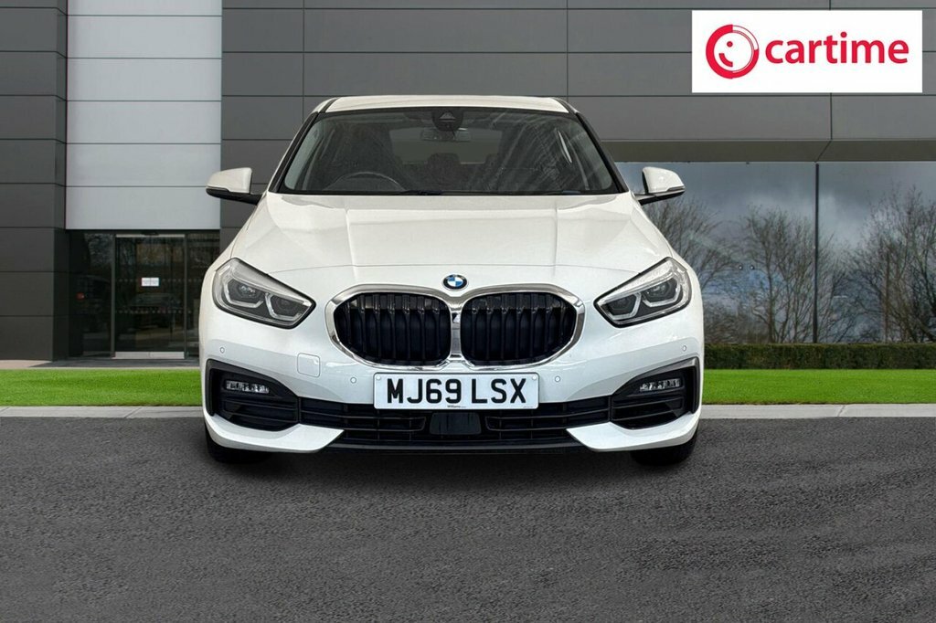 BMW 1 Series 1.5L Se White #4