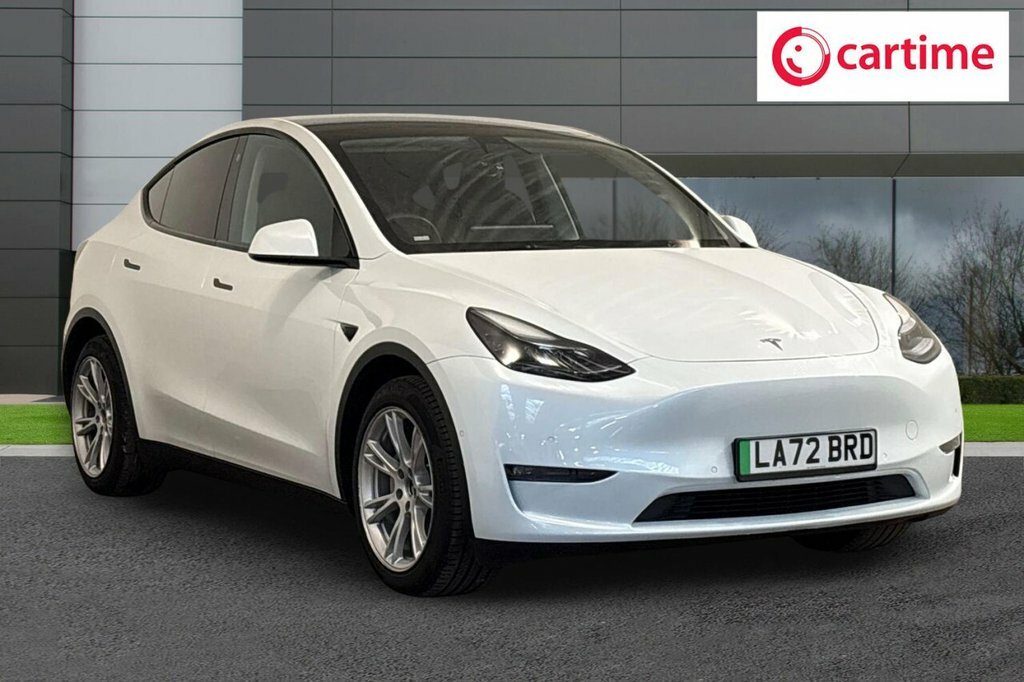 Tesla Model Y Suv White