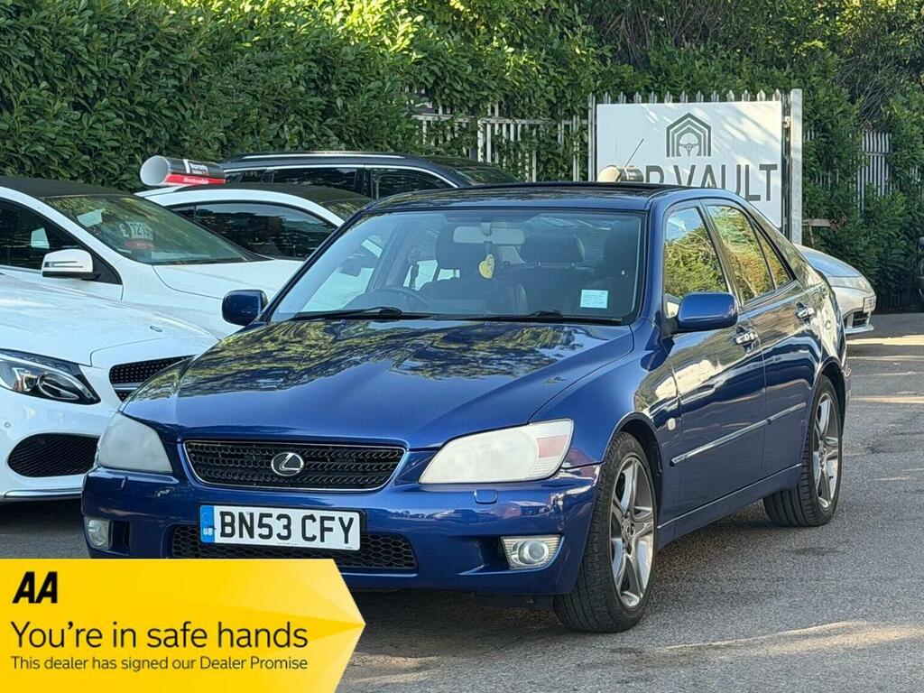 Lexus IS 2.0 200 Se Blue