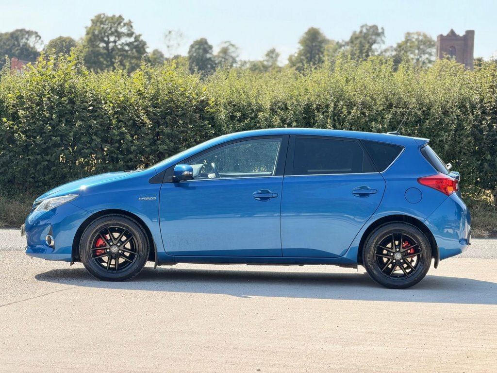 Toyota Auris 1.8L Icon Plus Blue #5