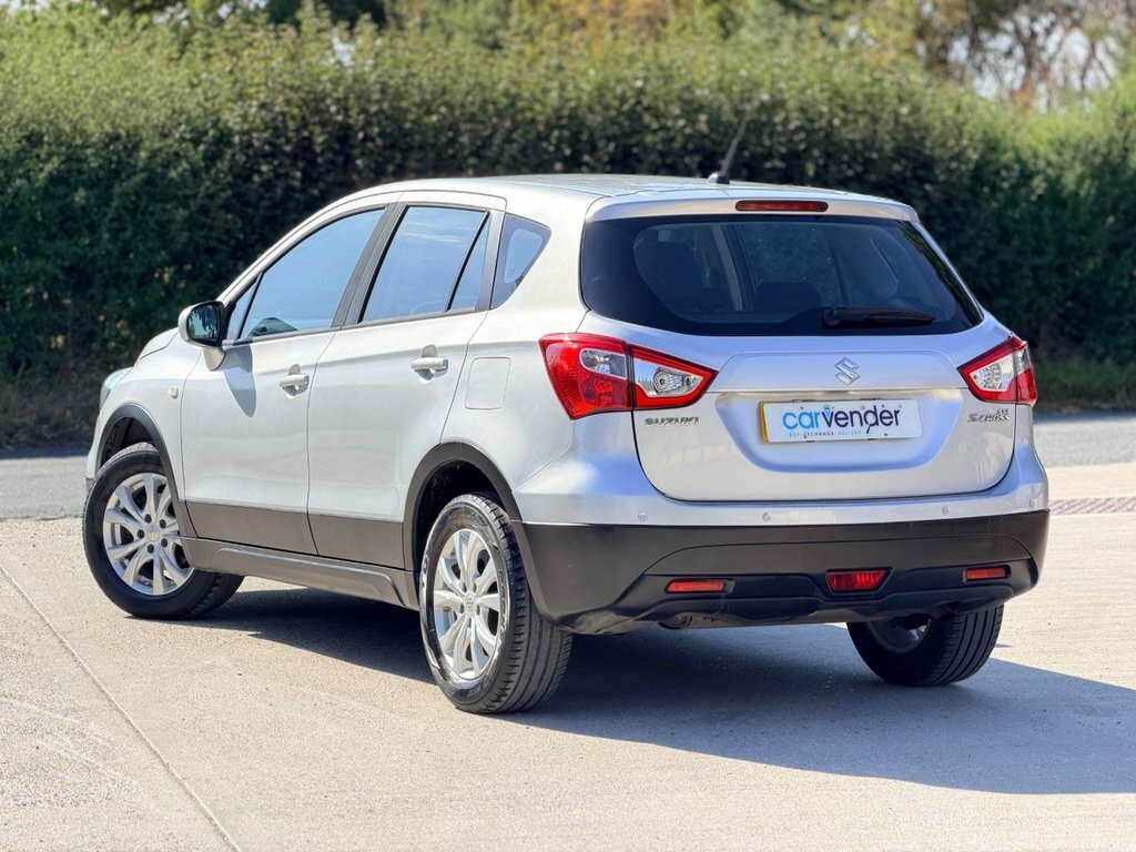 Suzuki SX4 S Cross 1L Sz4 Silver #4