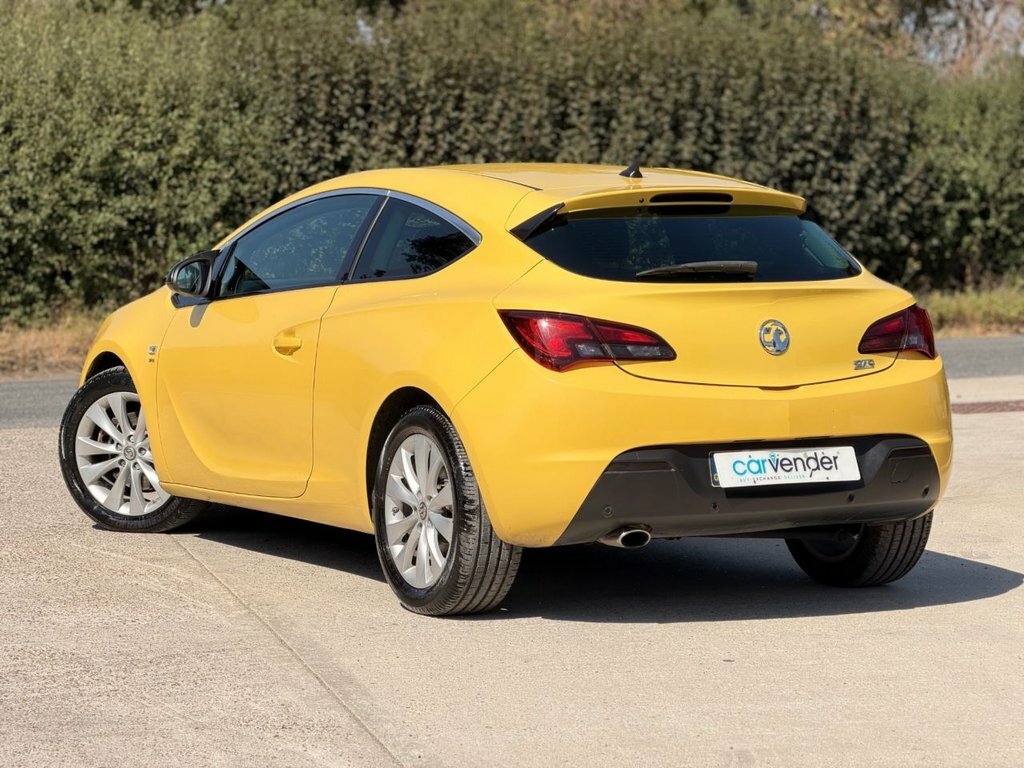 Vauxhall Astra GTC 1.4L Sri Yellow #4