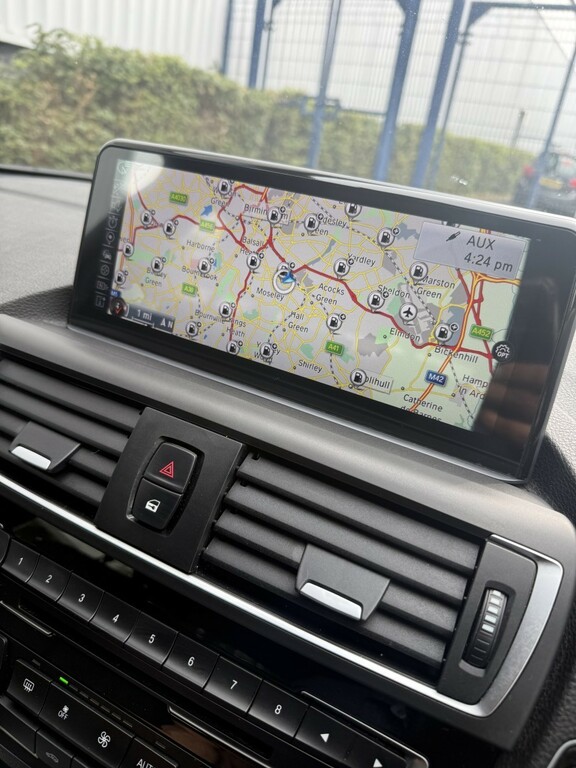 BMW 1 Series 118I 1.5 Se Nav Red #24