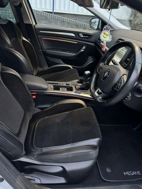 Renault Megane Estate 1.5 Dci Dynamique Nav Sport Tourer Euro 6 White #17