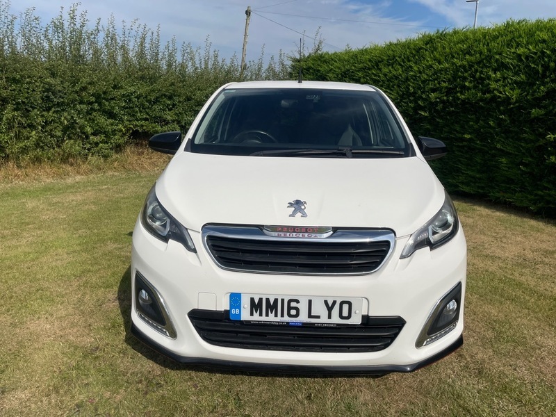 Peugeot 108 Gt Line White #4