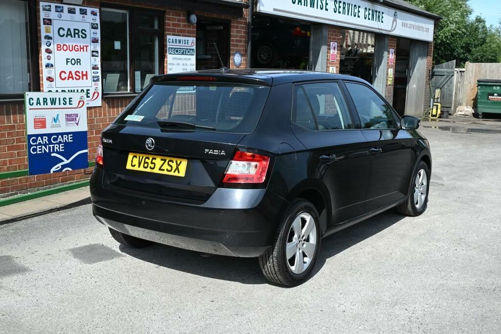 Skoda Fabia 1.2 Tsi 90 Se Black #6