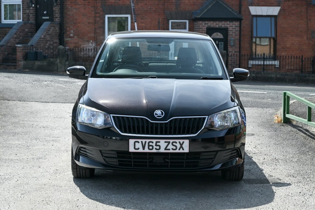 Skoda Fabia 1.2 Tsi 90 Se Black #2