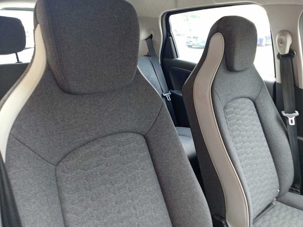 Renault Zoe Hatchback Black #5