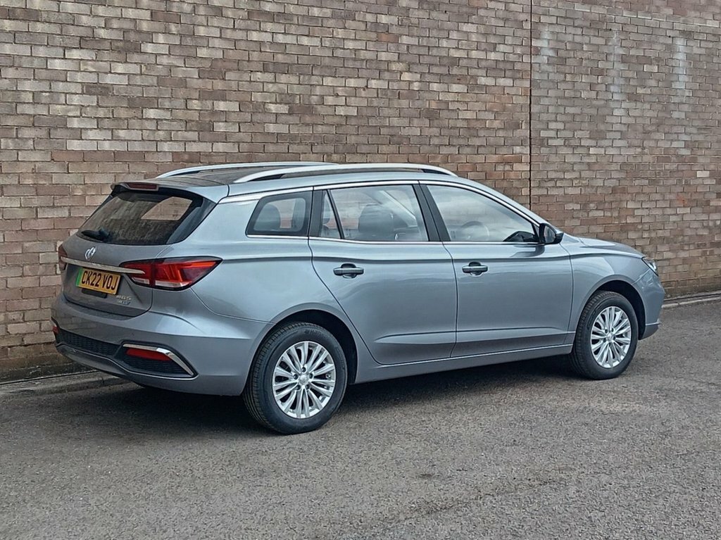 MG MG5 Estate Silver #4